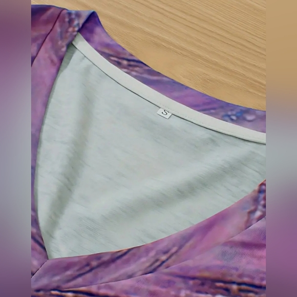 NEW Marble Print V Neck Tank Top L or XL - Picture 4 of 5